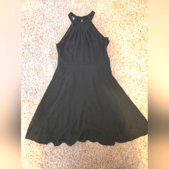 Little Black Dress (Express) Like New! - Picture 9 of 9